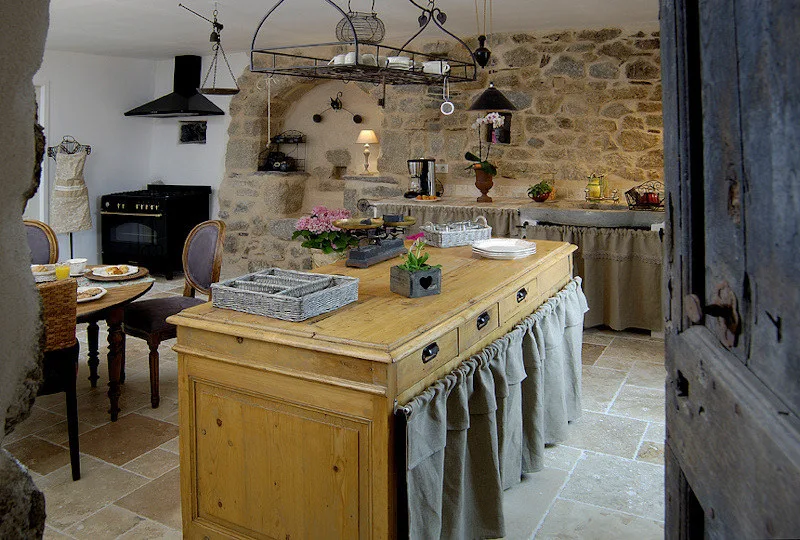 L’Oustal’s kitchen